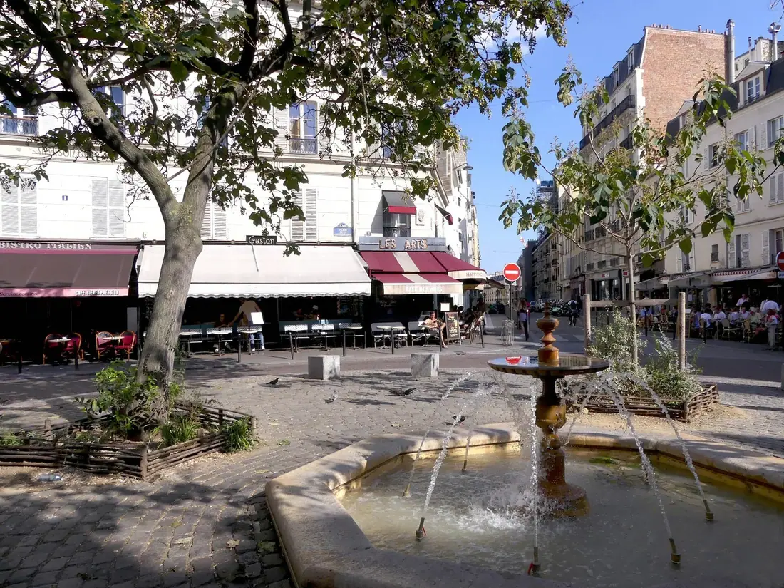 Place de la Contrescarpe in Paris with its central fountain, seen in September 2023
